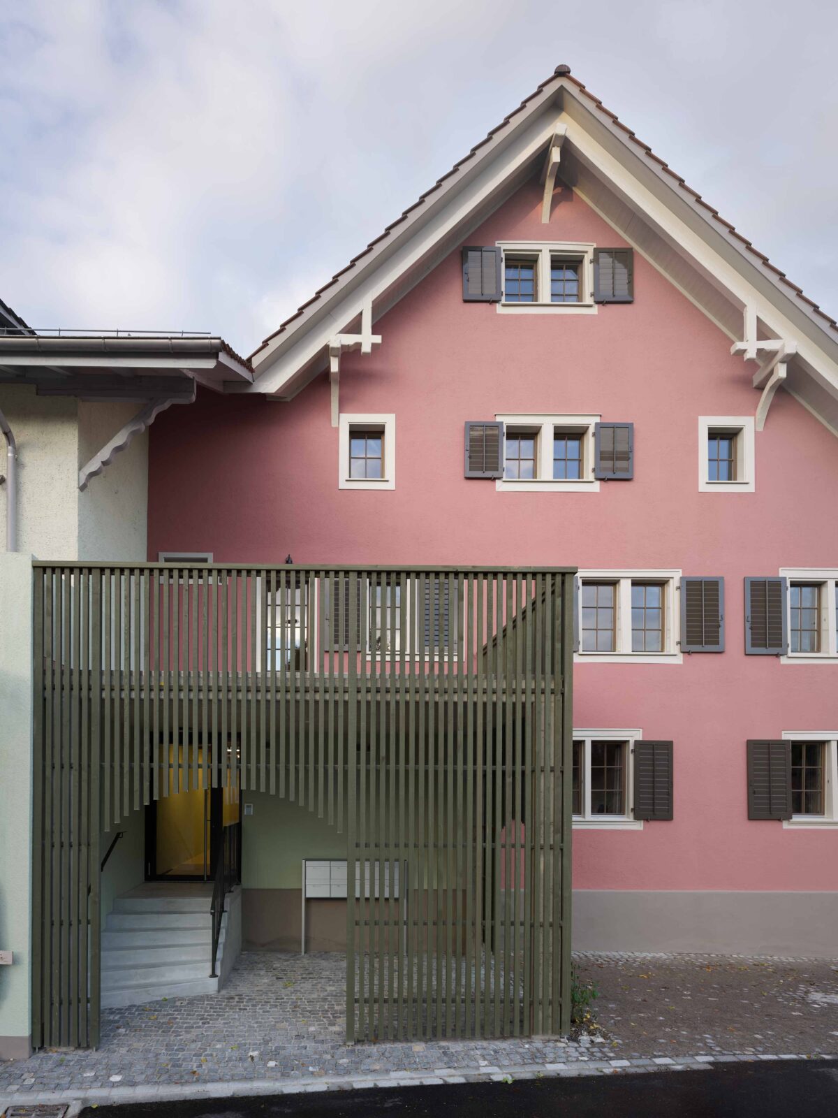 formwaerts rundum Fassade Elgg 1jpg formwaerts rundum Fassade Elgg 1jpg